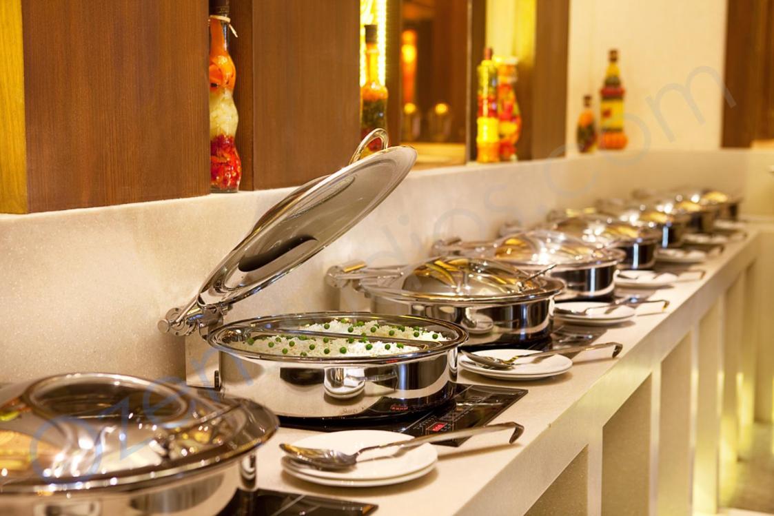 The Place Gurugram, A Member Of Radisson Individuals Gurgaon Dış mekan fotoğraf